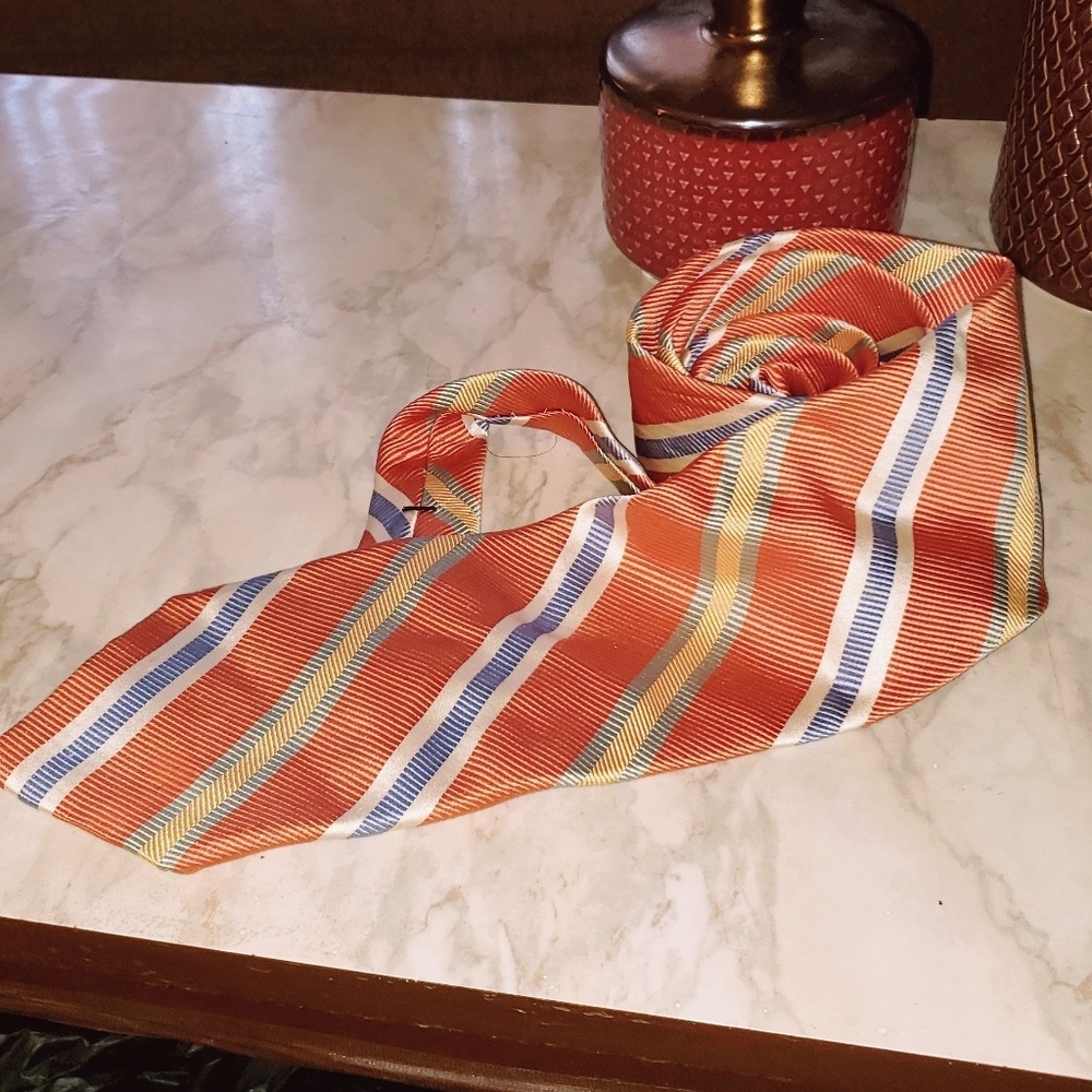 Ike Behar tie